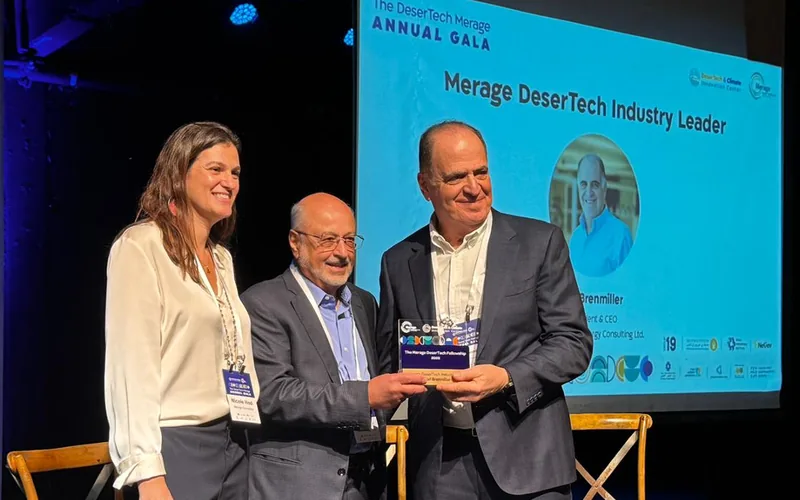 Presentation of the Merage DeserTech Industry Leader Award